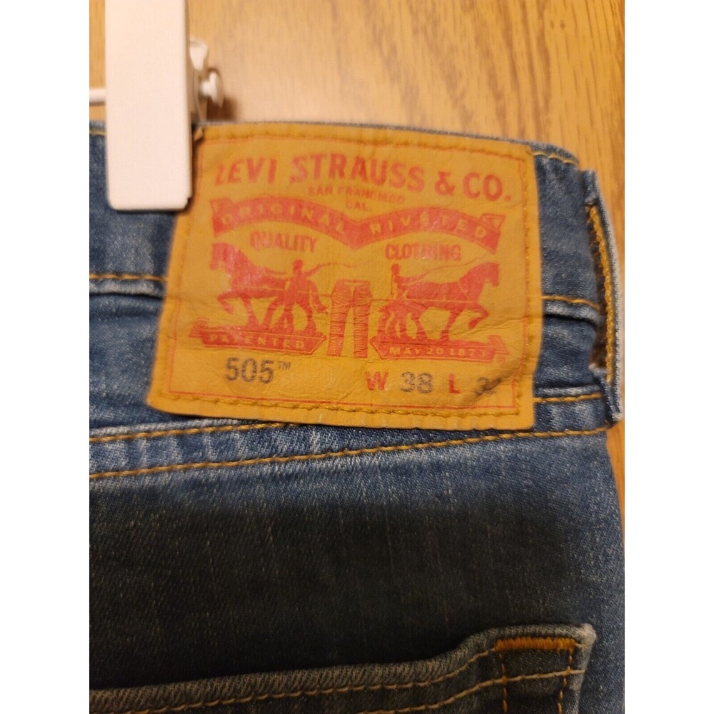 Levi's 505 Jeans Men's Medium Wash Regular Fit Straight Leg Jeans~Size 36x32 - Picture 5 of 5